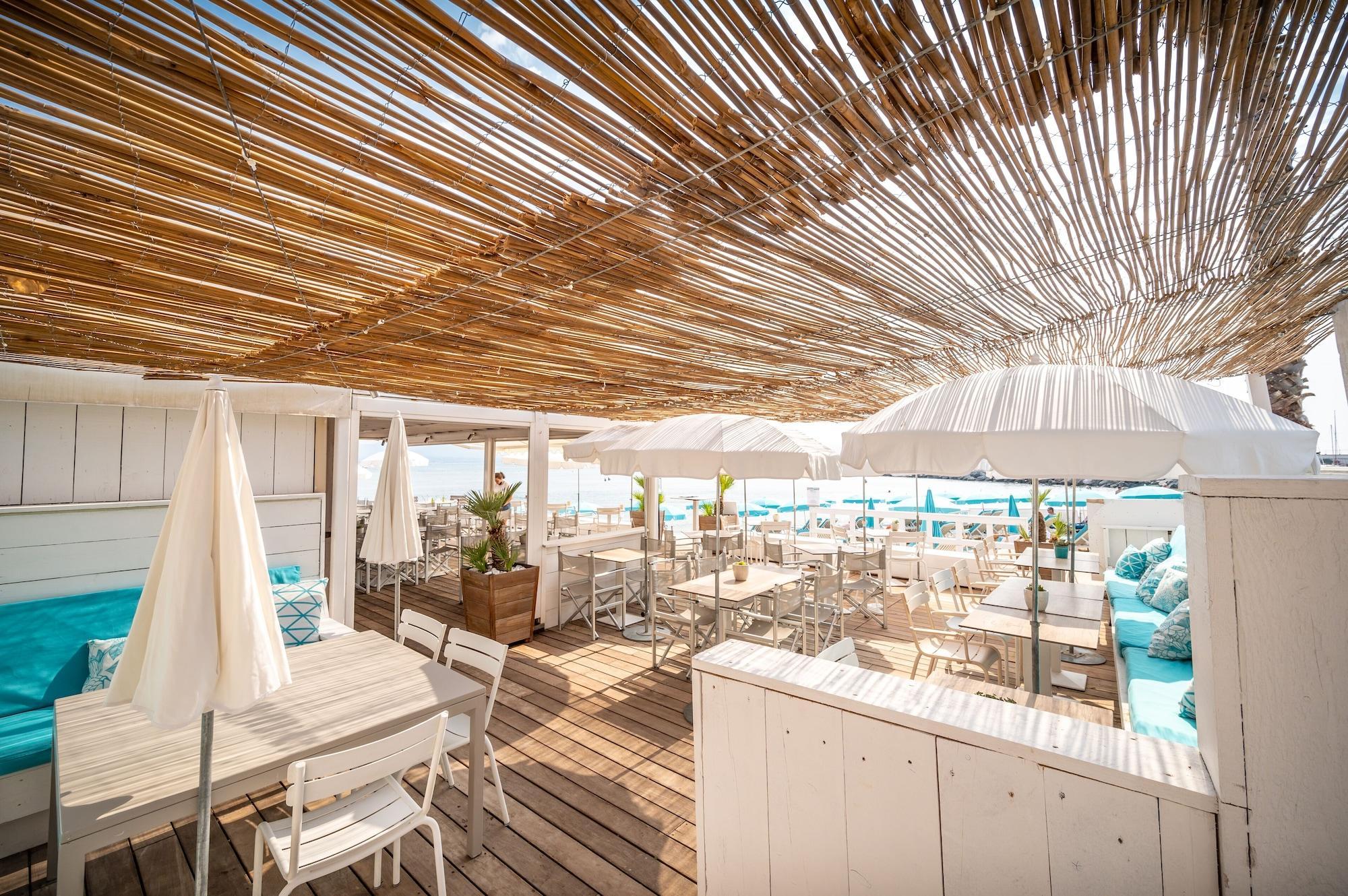Van Der Valk Hotel Saint-Aygulf Saint Aygulf Ngoại thất bức ảnh